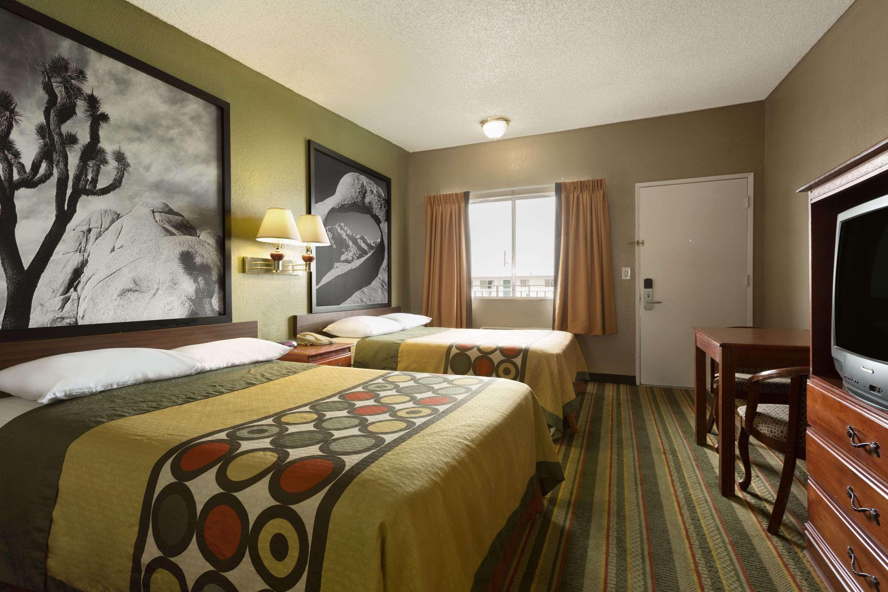 Motel Super 8 By Wyndham Ridgecrest Exterior foto